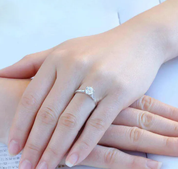 Bague DIAMANTINE REF:100BACN2306
