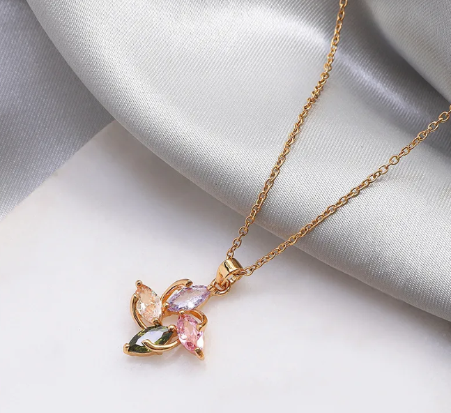 Collier FLORELLE REF:193COCN2307