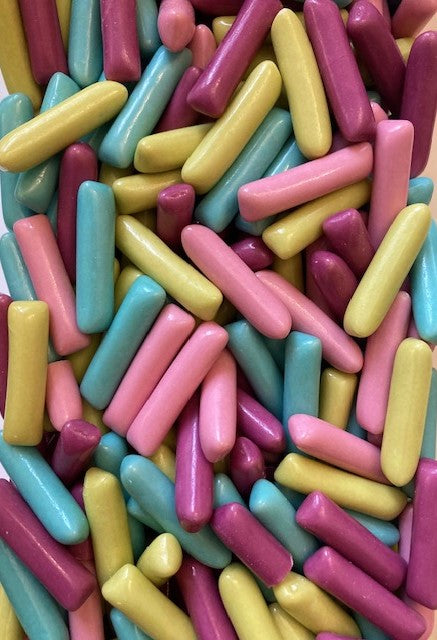 Réf HI 68 - Bonbon Hitschies Mermaid Mix, mini craies lisse gout Fruits et aspérule odorante, Bonbon Halal - Sachet de 100 gr.