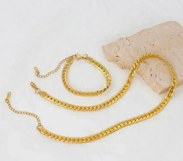 Collier BOUCHRA REF:290CO2401