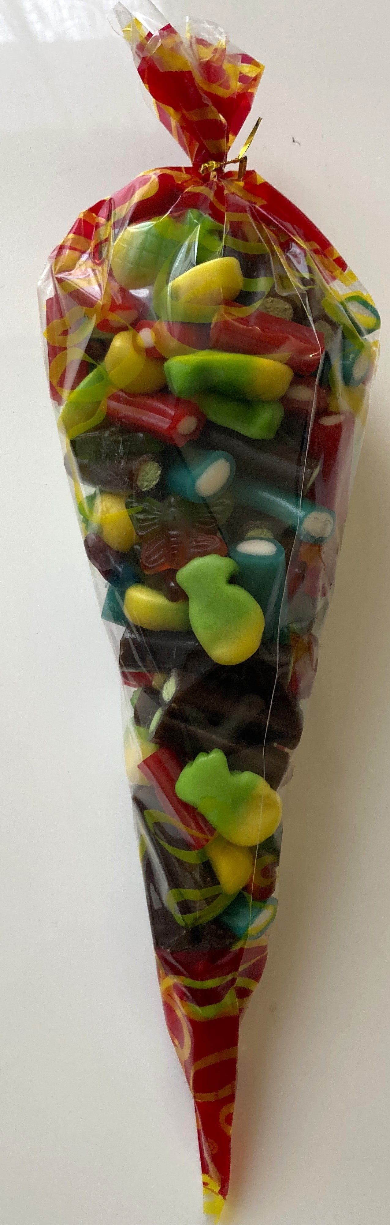 Réf B2 86 – Box 2 - Bonbon en forme de Mini câble + Ananas et Papillons, Bonbon Halal sachet de 1 kg.