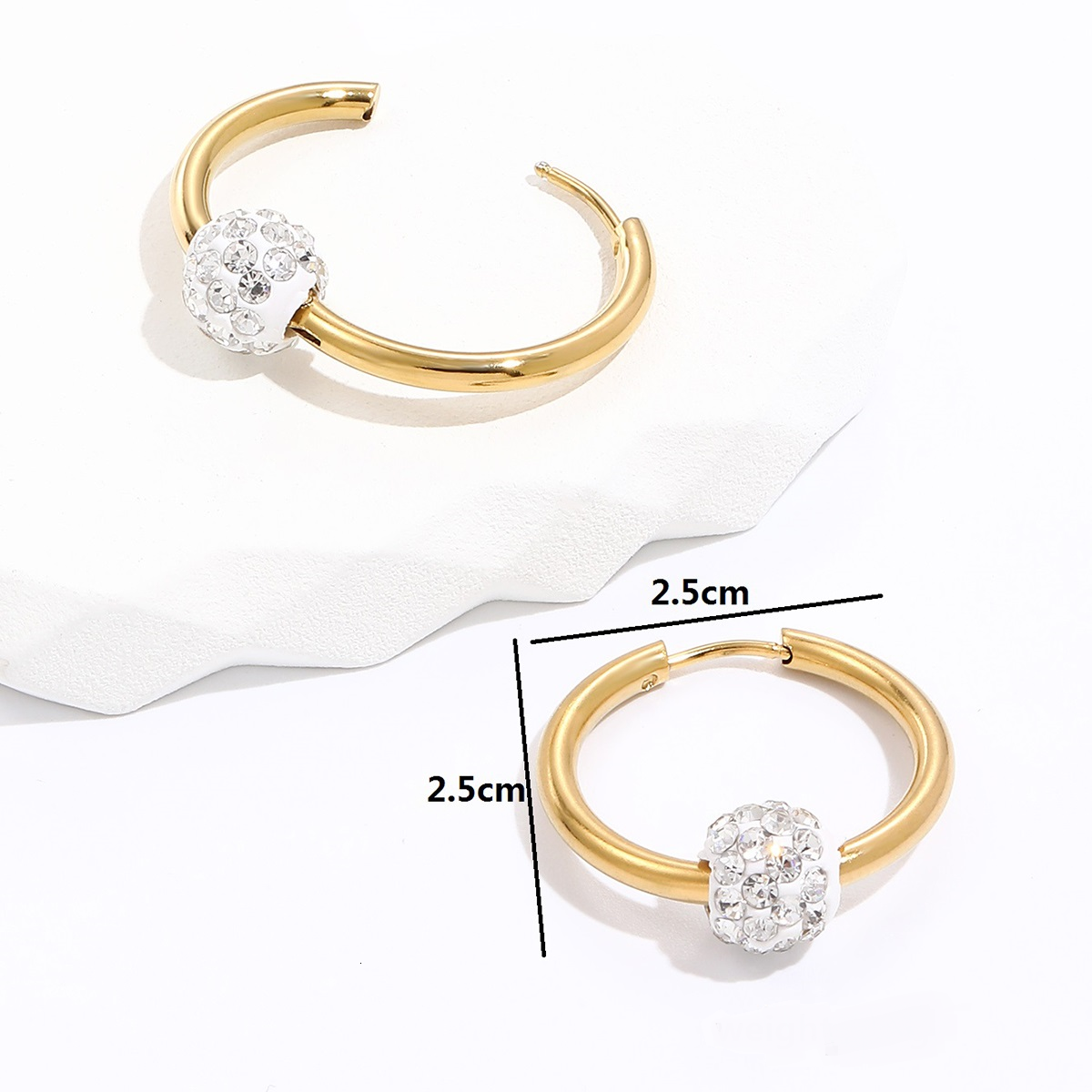 Boucles d'oreilles GWENDOLINE REF:278BO2401