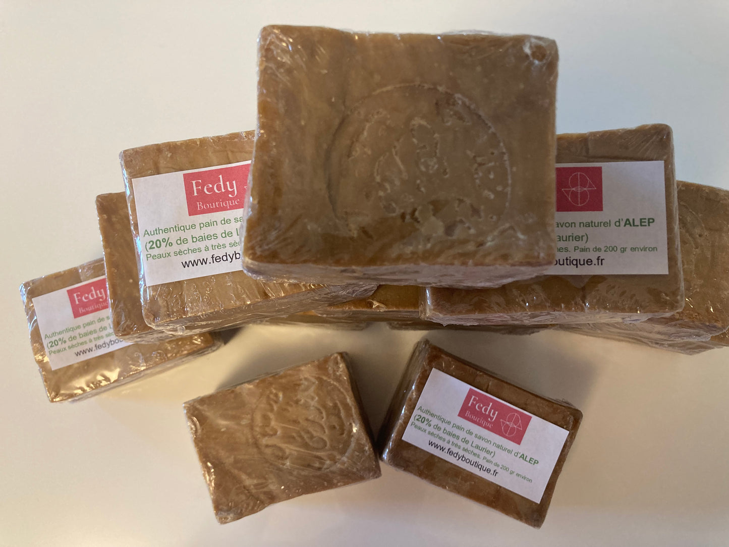 Savon naturel d’ALEP (20% de baies de Laurier) – Produit cosmétique – Promo