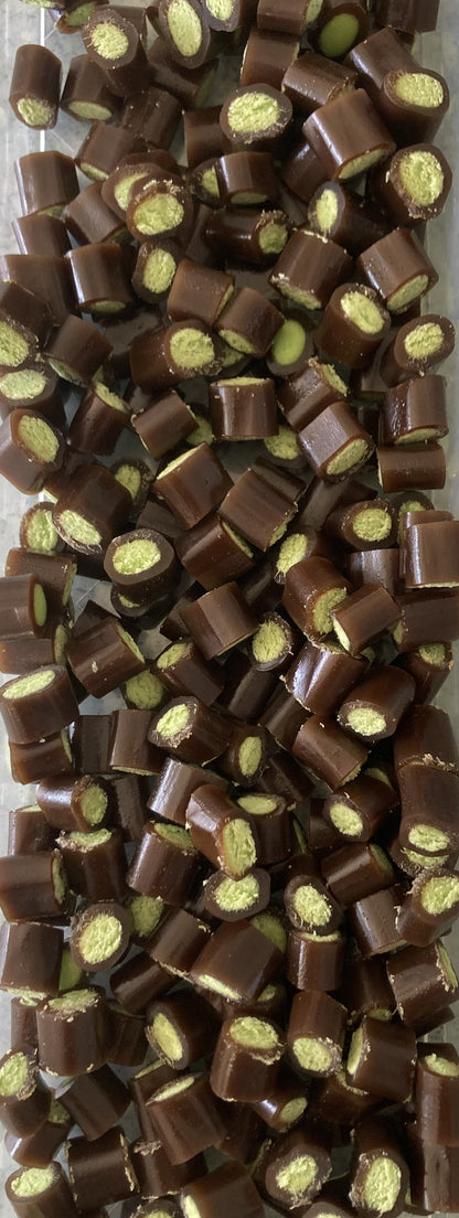 Réf DA 96 - Bonbon aux fruits en forme de Bouchée de Mini Câble gout Cola, Bonbon Halal - Sachet de 100 gr.
